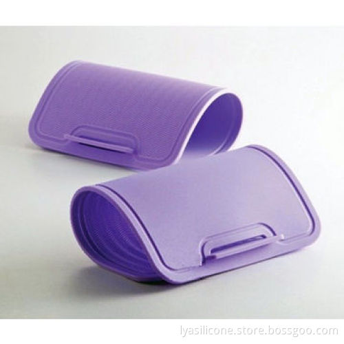 Mincing board made of FDA grade silicone, also antibiosis, heat-resistant, foldable design